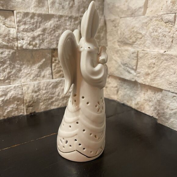 Belleek Living 6” Ivory & Gold Angel Of Peace Figurine Ceramic Tree Topper - Picture 4 of 9